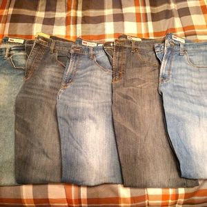 Wrangler Slim Straight Jeans